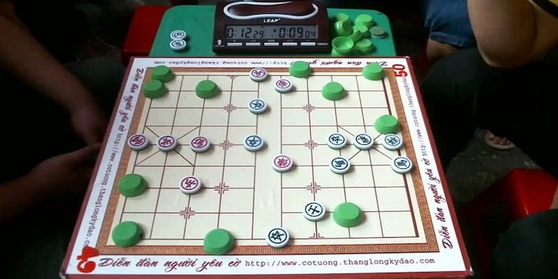 Cờ úp là cờ gì?
